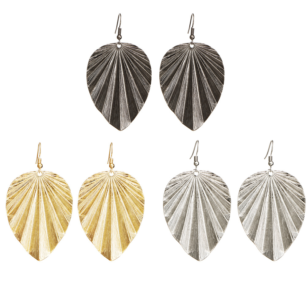 Fashion Woman Big Leaf Earrings