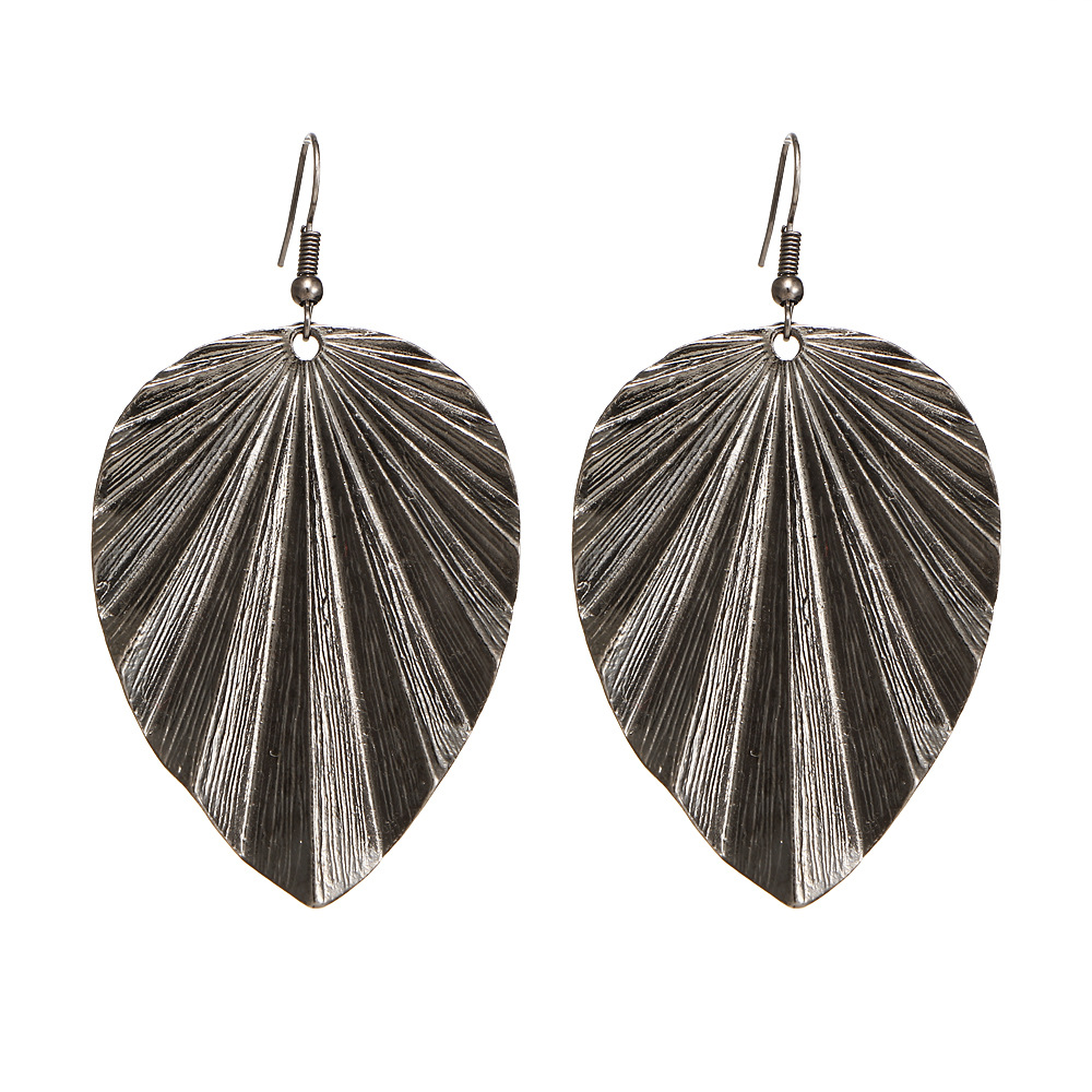 Fashion Woman Big Leaf Earrings