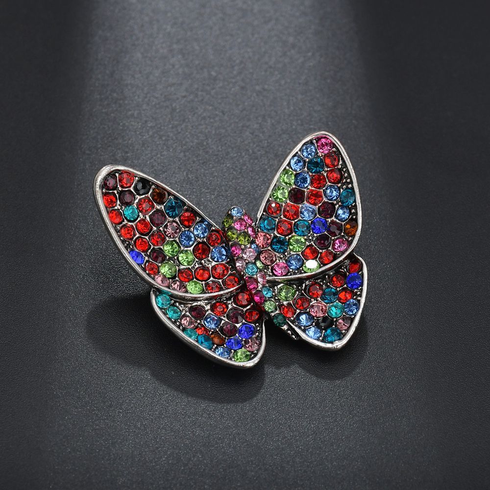 Fashionable Upscale Color Butterfly Brooch