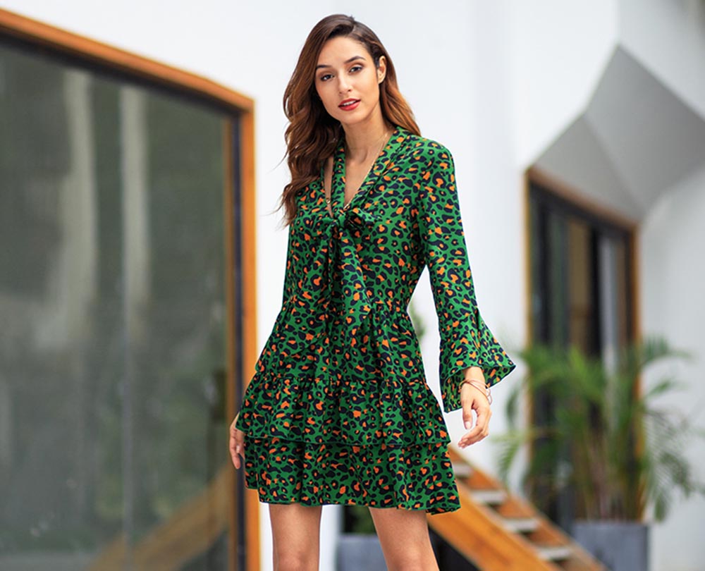 2019 Spring and Summer New Long-sleeved Lapel Slimming Dress