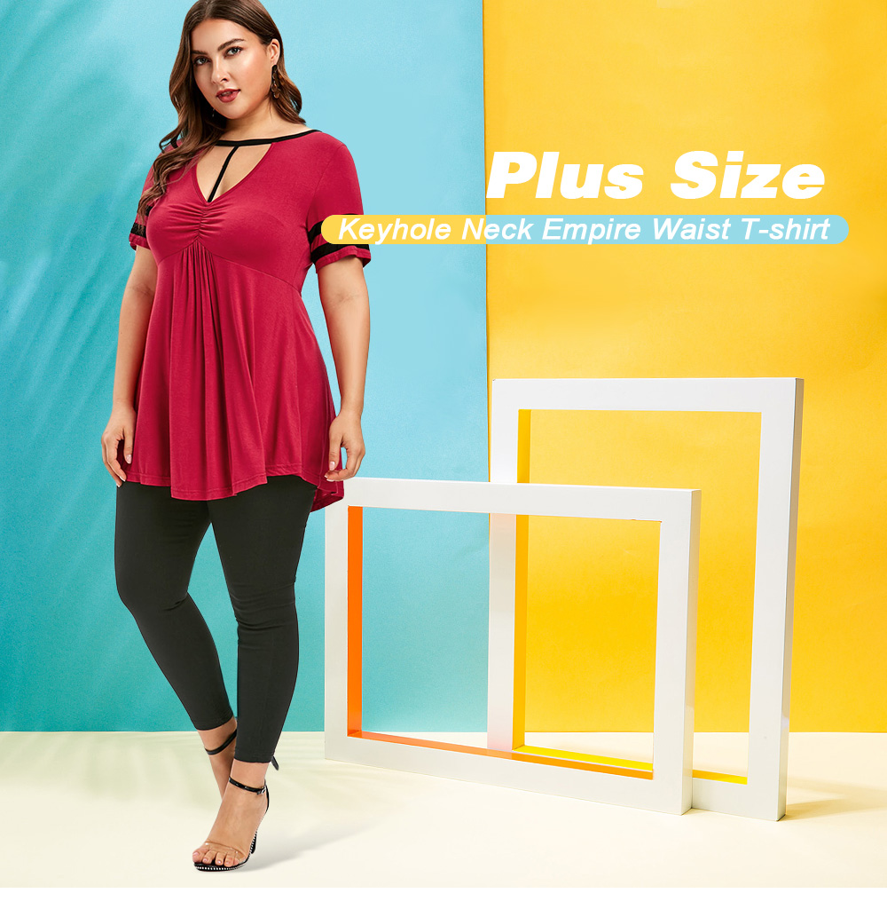 Plus Size Keyhole Neck Empire Waist T-shirt